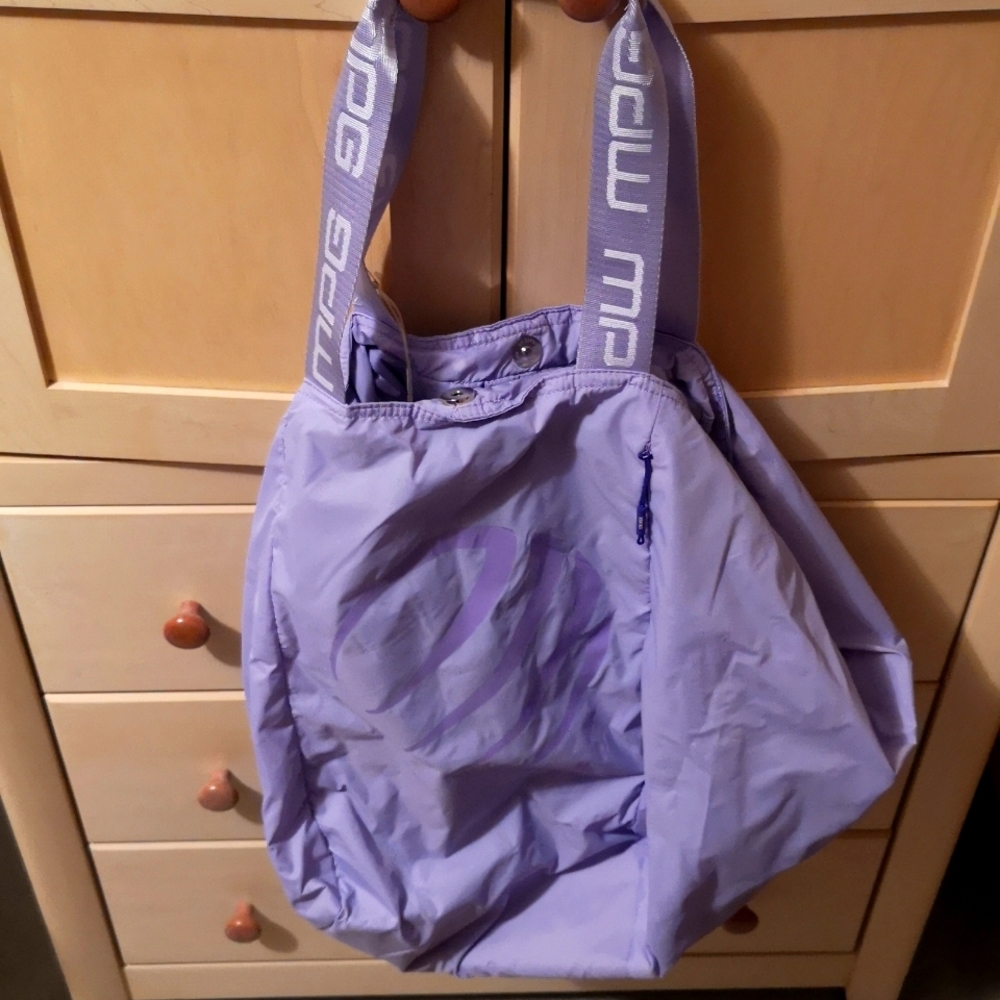 MPG gym bag, lilac/violet color